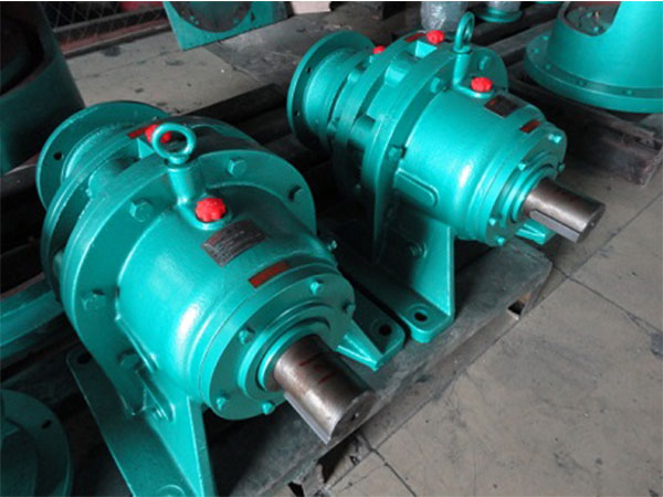 雙軸型雙級(jí)擺線減速機(jī)